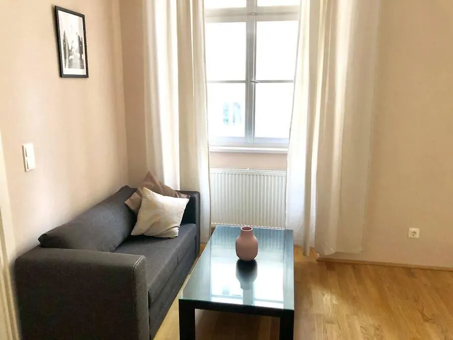 City Centre - Best Location, Big & New 110 M2 Apt Vienna Austria